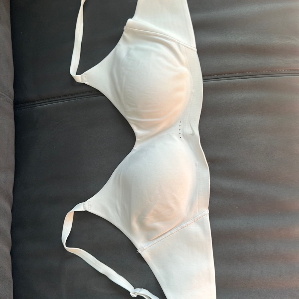 Nike Alate Sport Bra